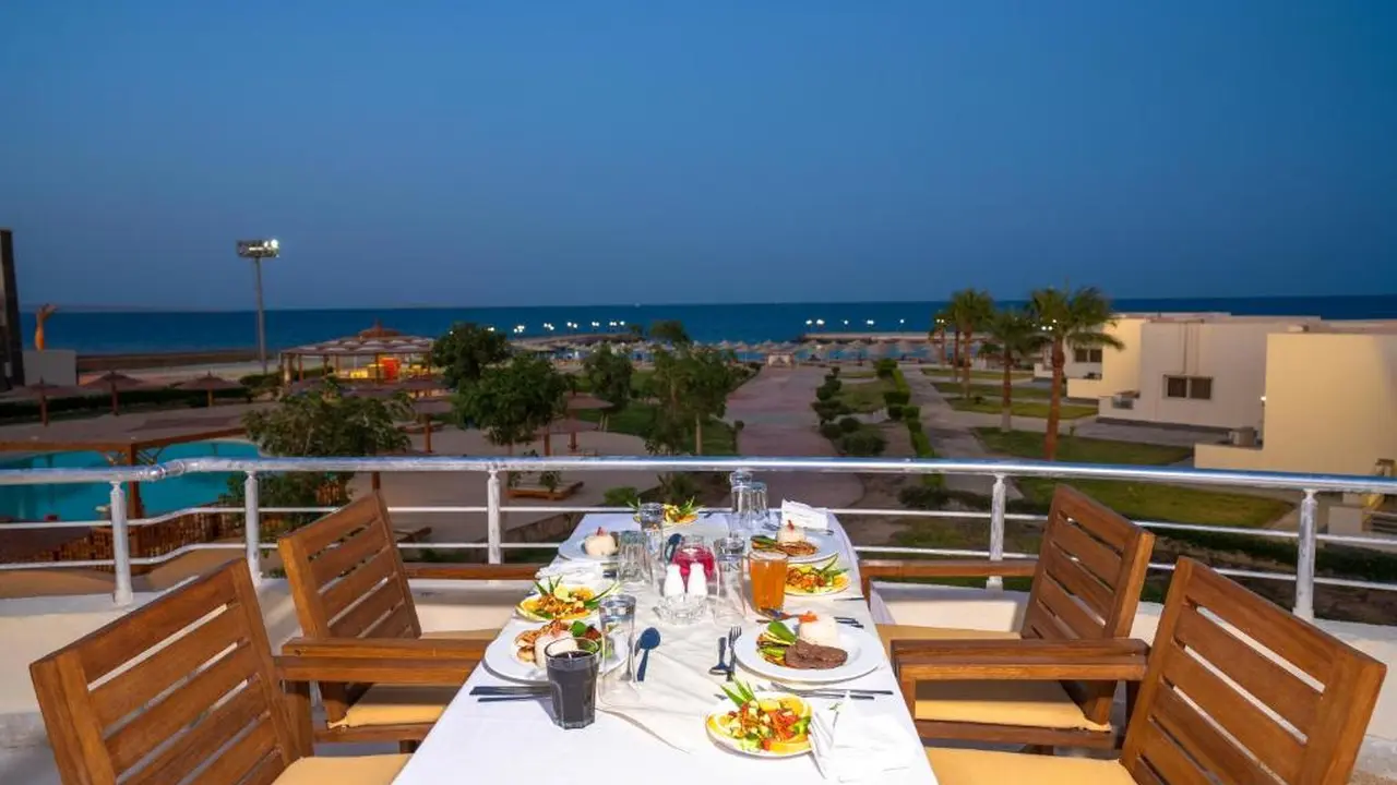 الفندق نيو إيجلز أكوا بارك ريزورت - الغردقة